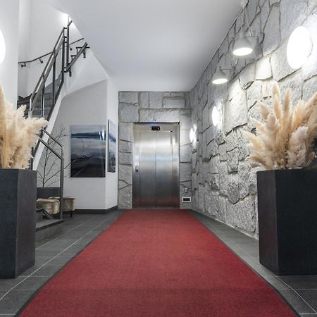Are Travel - Tottbacken Apartment Bagian luar foto